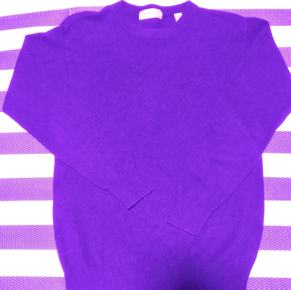 Cashmere sweater